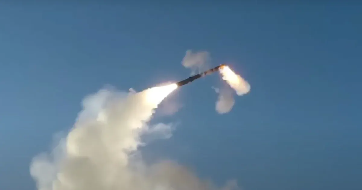 Росія стягує авіацію та кораблі до Нової Землі напередодні можливих випробувань «Буревісника»